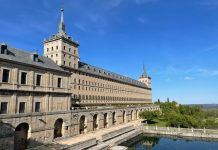 Excursión privada de Madrid a El Escorial Private tour Madrid to El Escorial Car with driver on day round trip