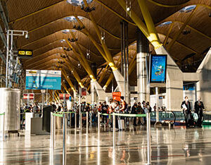 Taxi, VTC o transfer privado en Barajas: decisiones sin líos