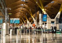 Traslado al aeropuerto de Madrid para empresas y ejecutivos: puntualidad y profesionalidad garantizadas Traslado al aeropuerto de Madrid para empresas y ejecutivos: puntualidad y profesionalidad garantizadas